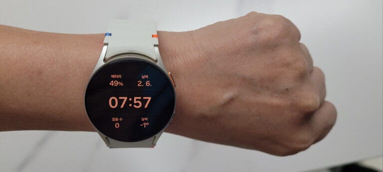 갤럭시워치7 리뷰: 2024 최신 스마트워치의 진화, 성능과 디자인을 동시에 3 at01031738841131265 8 rotated