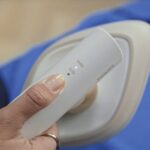 필립스 원턴 하이브리드 GC213/10: 스팀과 건식을 하나로 끝내는 스마트한 의류 관리
